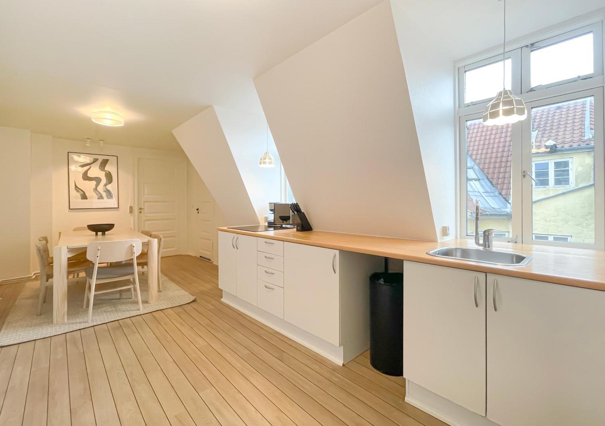 Rustic & Cozy 2Br In Heart Of Cph City By Stroget Apartment Copenhagen Exterior photo